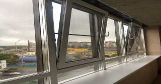 Холодное остекление балкона Надым цена от 8204 руб. м/п. за 50 часов