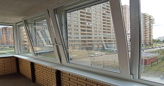 Остекление балкона Надым цена от 9743 руб. м/п. за 50 часов